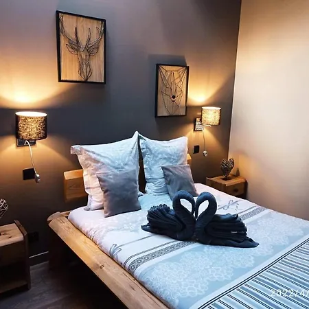 Holiday home Loft Bord De Mer, La P'tite Fabrik Saint-Coulomb